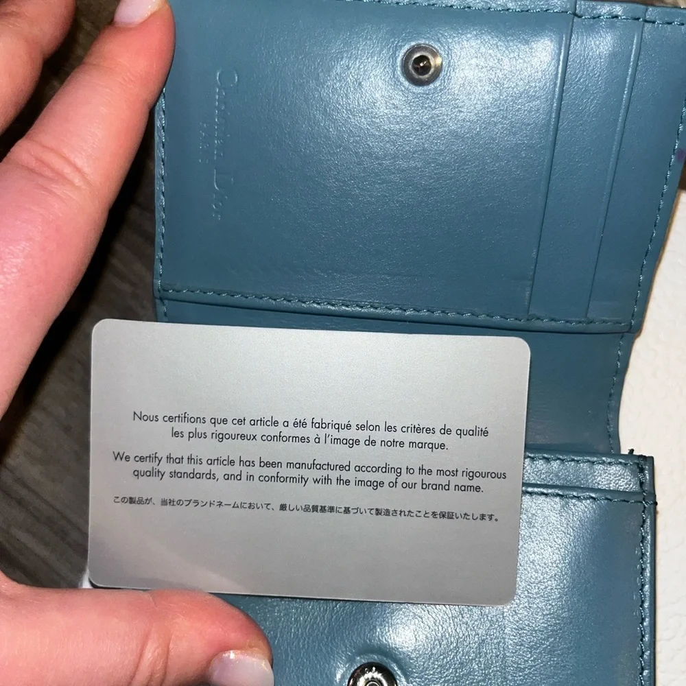 Dior wallet